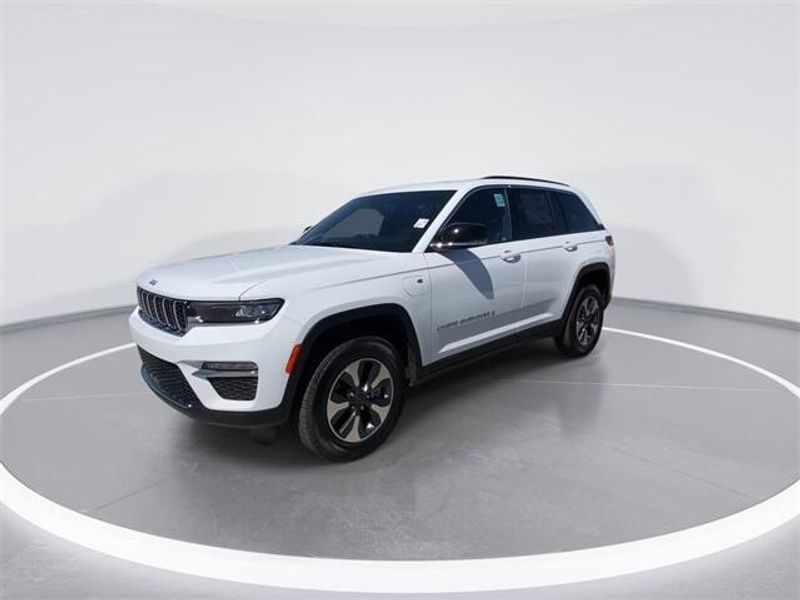 2024 Jeep Grand Cherokee 4xeImage 4