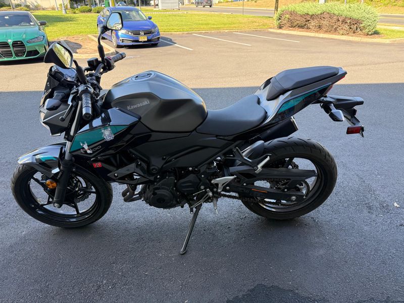 2023 Kawasaki Z 400 ABSImage 2