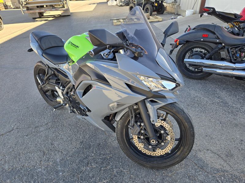 USED 2023 KAWASAKI NINJA 650 ABS KRT EDITION Image 5