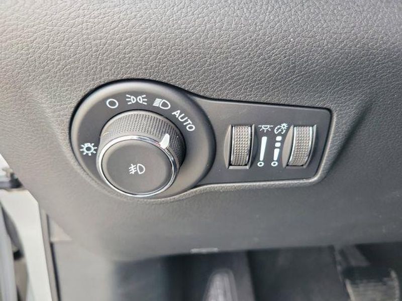 New 2026 Jeep Compass Latitude Altitude 4x4