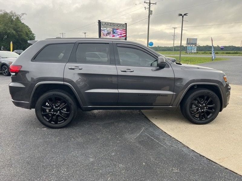 2020 Jeep Grand Cherokee AltitudeImage 8