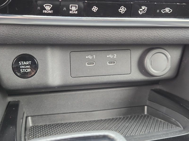 Used 2024 Nissan Rogue FWD SV