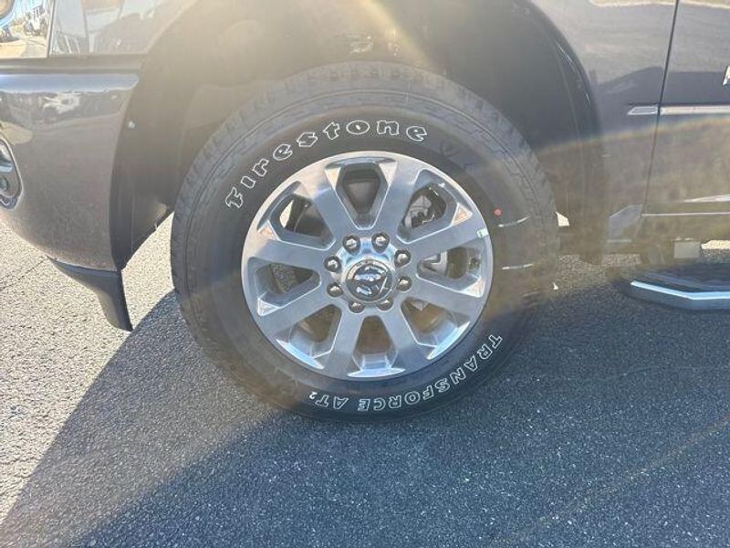 2026 RAM 2500 Laramie Crew Cab 4x2 6'4' Box