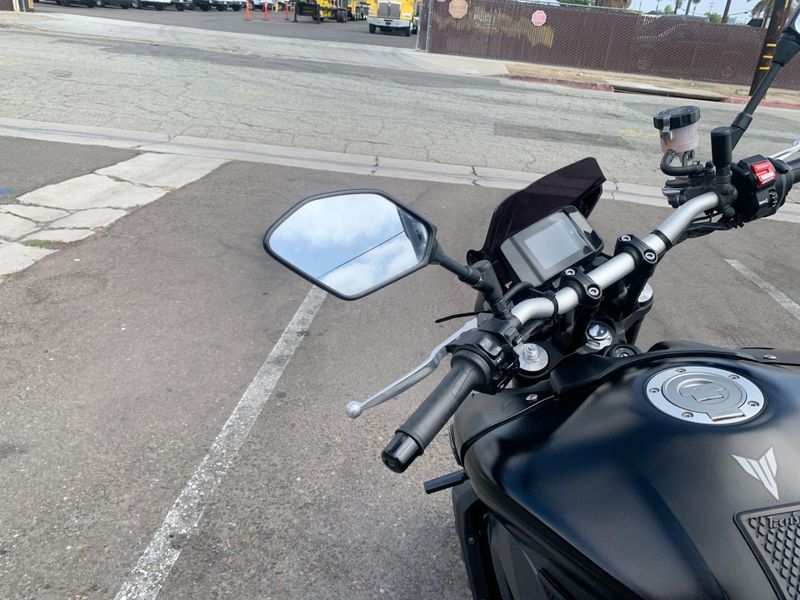 Used 2022 Yamaha MT-09 Image 13
