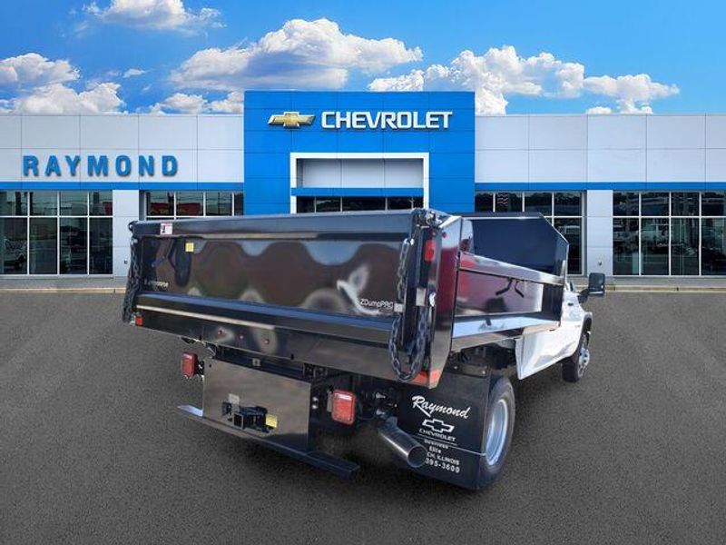 New 2026 Chevrolet Silverado 3500HD Work TruckImage 4