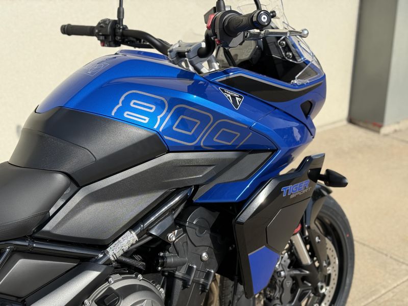 2025 Triumph Tiger Sport 800Image 7
