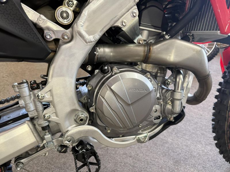New 2025 Honda CRF450RX Image 9