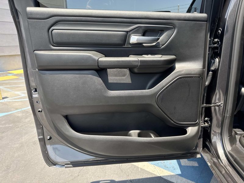 New 2026 RAM 1500 Tradesman Crew Cab 4x2 5'7' Box