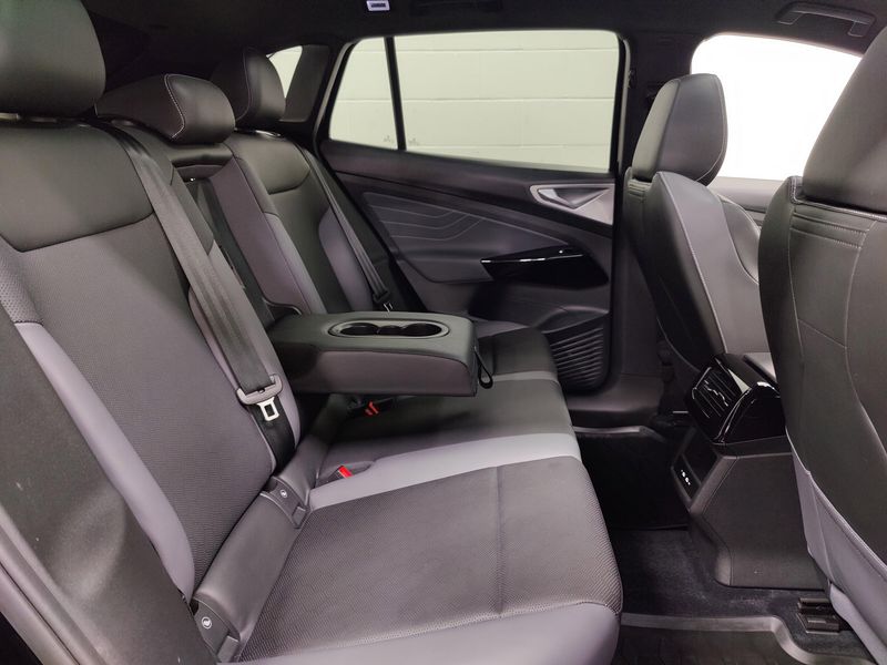 Used 2023 Volkswagen ID.4 Pro S 82kW Long RangeImage 14