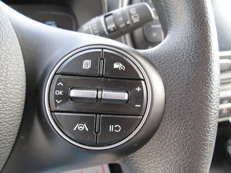 2023 Kia Soul LX 4dr CrossoverImage 14