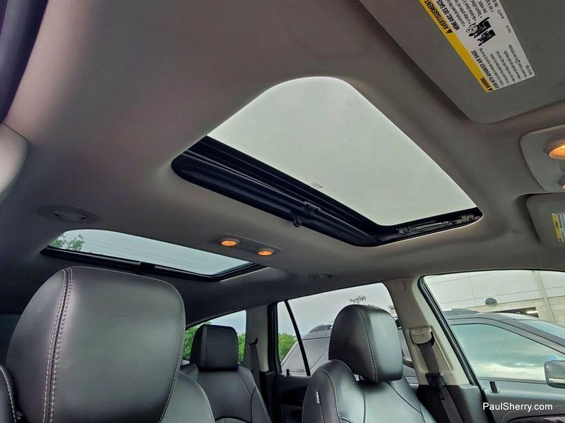2016 Buick Enclave LeatherImage 15
