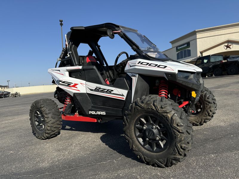 2019 Polaris RZR RS1 WHITE LIGHTNING BASEImage 5