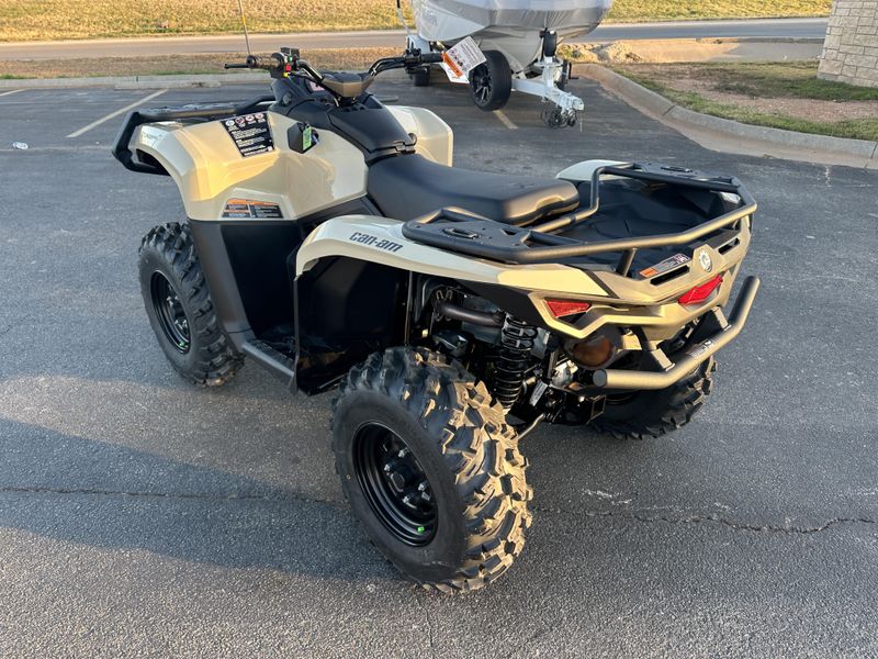 2025 Can-Am OUTLANDER PRO HD7 DESERT TANImage 9