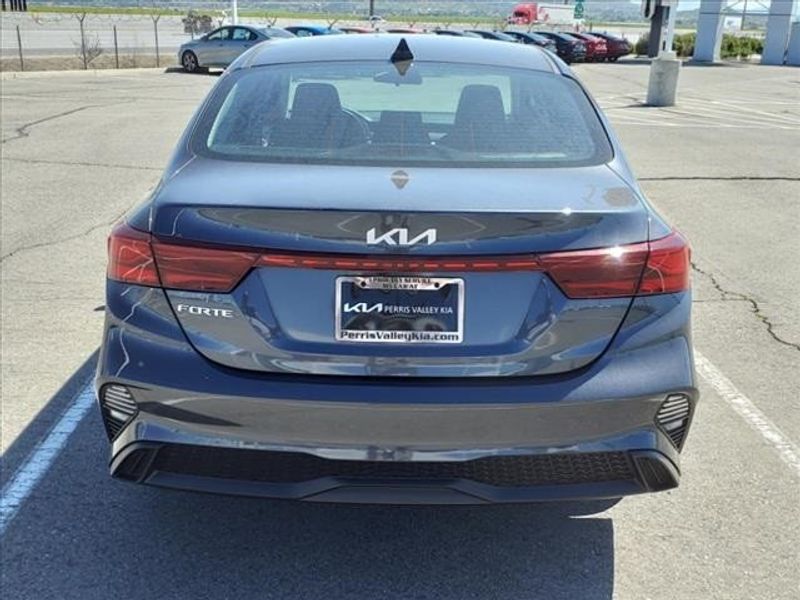 2024 Kia Forte LXSImage 5