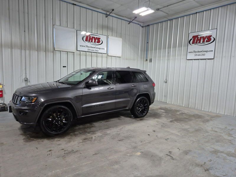 2021 Jeep Grand Cherokee Laredo XImage 22