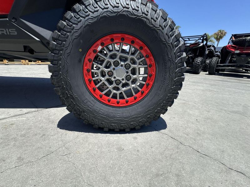 New 2026 Polaris RZR PRO R 4 ULTIMATE Image 13