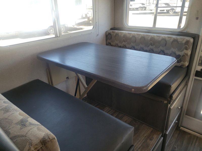 Used 2025 WOLF CREEK 890 Image 11