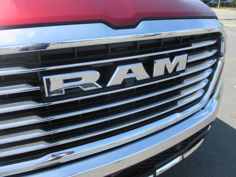 2025 RAM 1500 Laramie Crew Cab 4x4 5