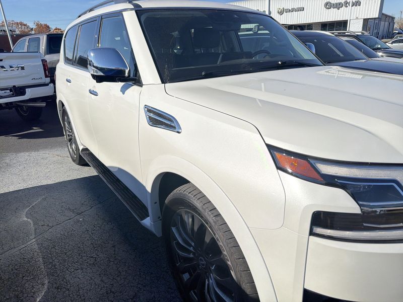 Used 2023 Nissan Armada PlatinumImage 4