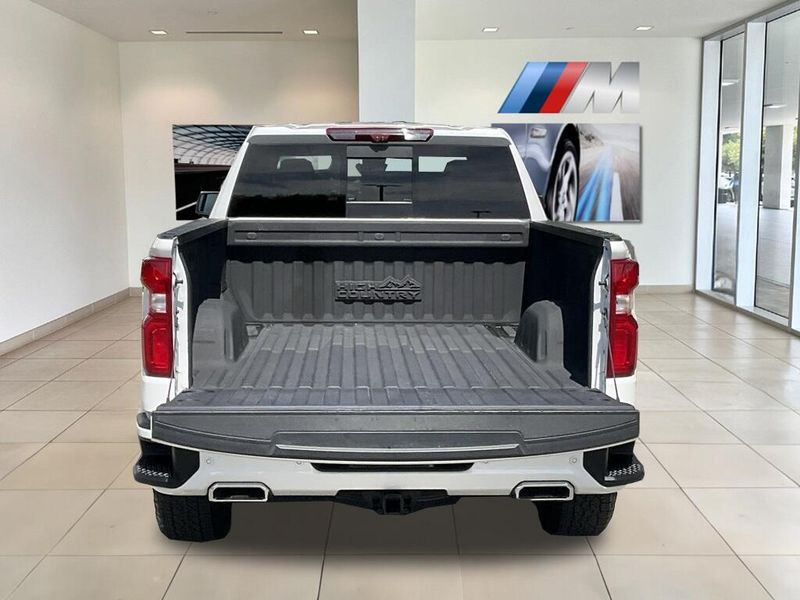 2023 Chevrolet Silverado 1500 High CountryImage 16