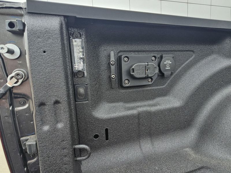 2025 RAM 3500 TradesmanImage 10