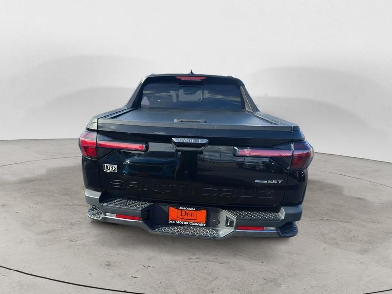 2024 Hyundai Santa Cruz Limited photo 4