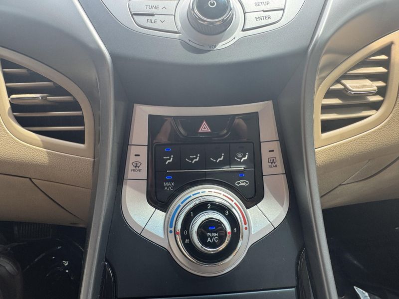 Used 2011 Hyundai Elantra GLS PZEVImage 18