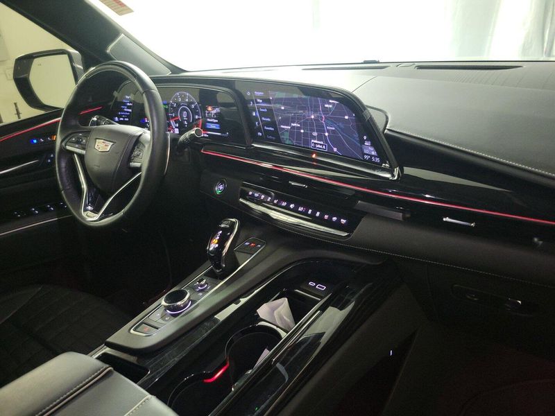 2023 Cadillac Escalade V-Series photo 29