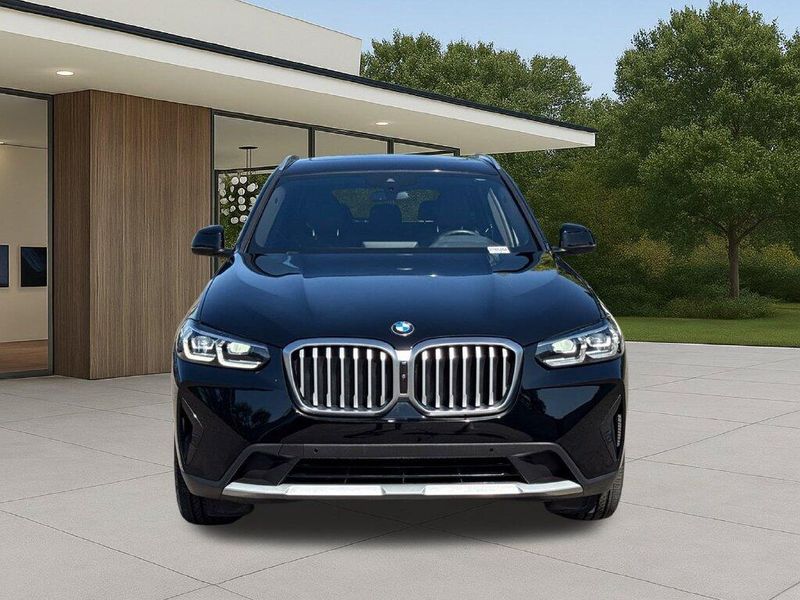 Used 2024 BMW X3 sDrive30iImage 4
