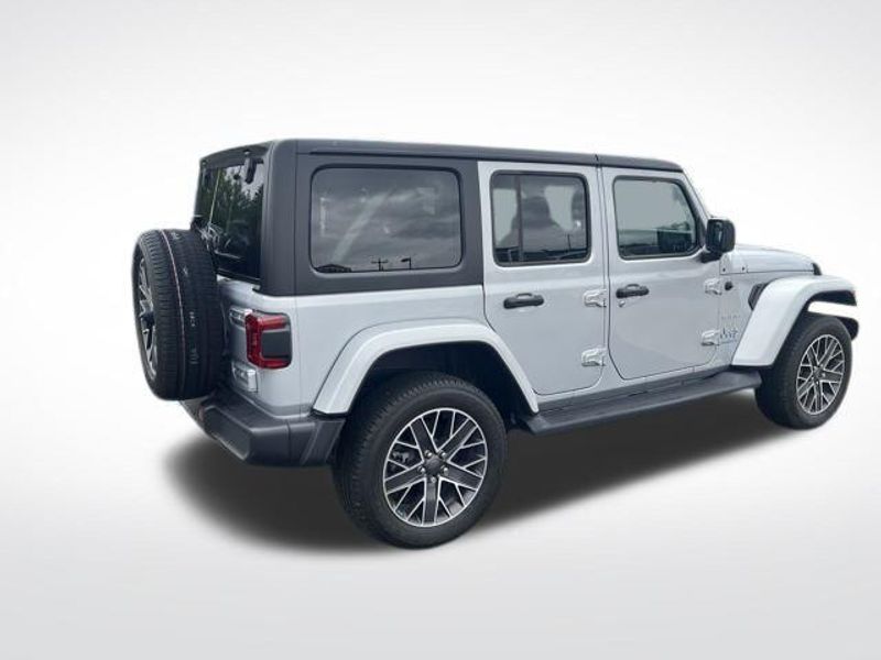 2023 Jeep Wrangler 4xE Sahara 4xe