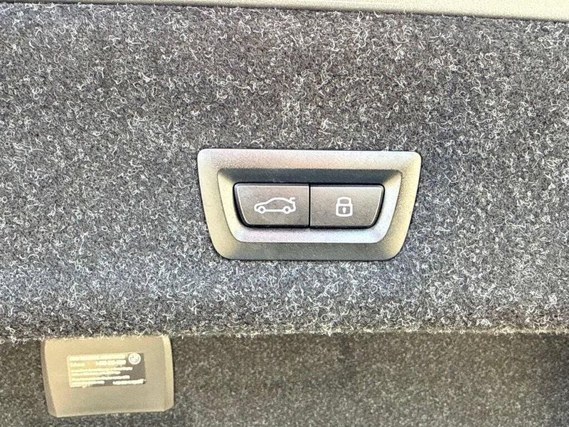 Used 2026 BMW 3 Series 330iImage 16