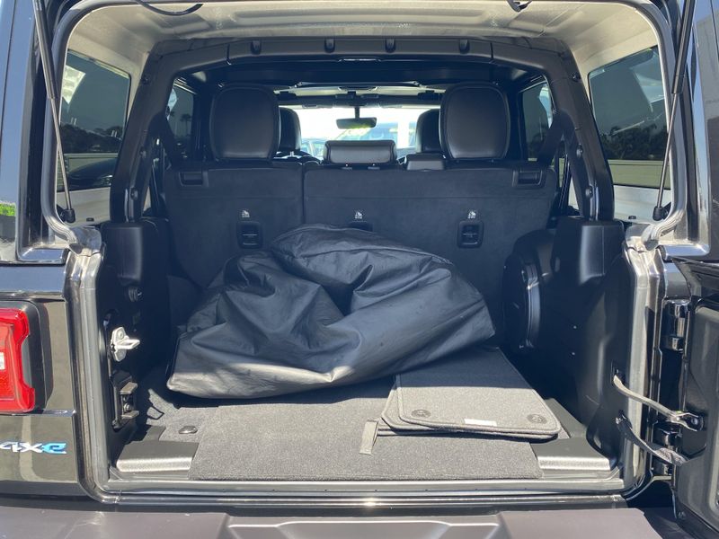 2022 Jeep Wrangler 4xE Unlimited Sahara 4xeImage 15