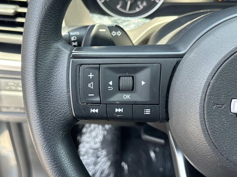 Used 2024 Nissan Rogue AWD S