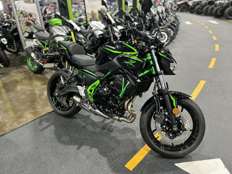New 2025 Kawasaki Z650 ABS Image 18