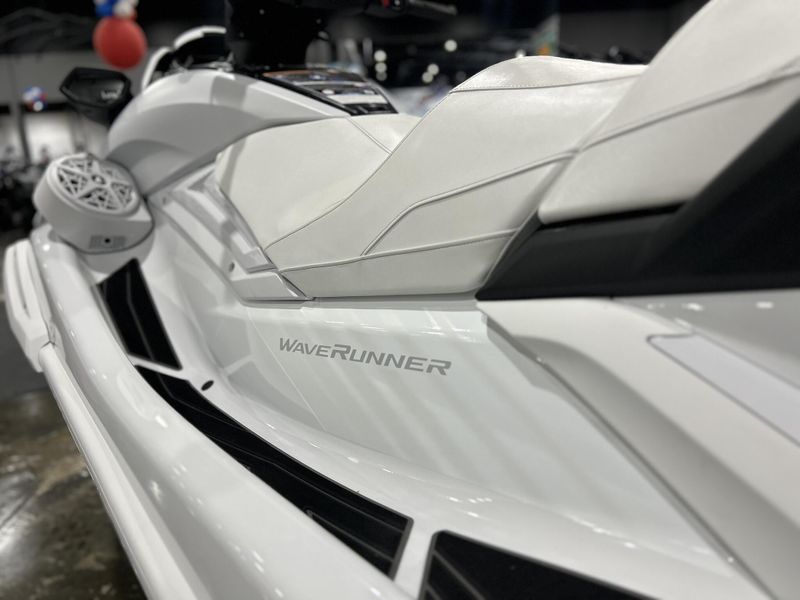 New 2025 Yamaha FX CRUISER SVHO W/AUDIO Image 15