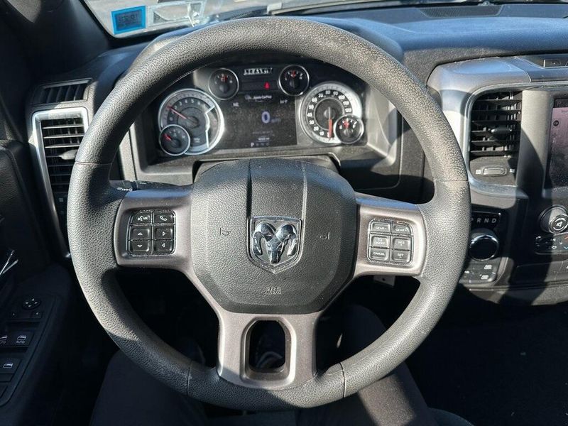 2022 RAM 1500 Classic WarlockImage 2