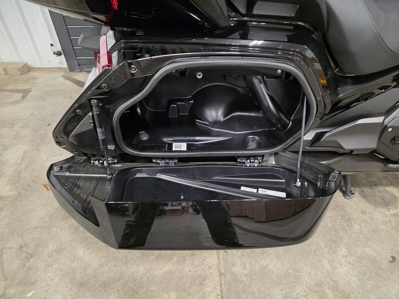 Used 2023 Honda Gold Wing Tour Automatic DCT 