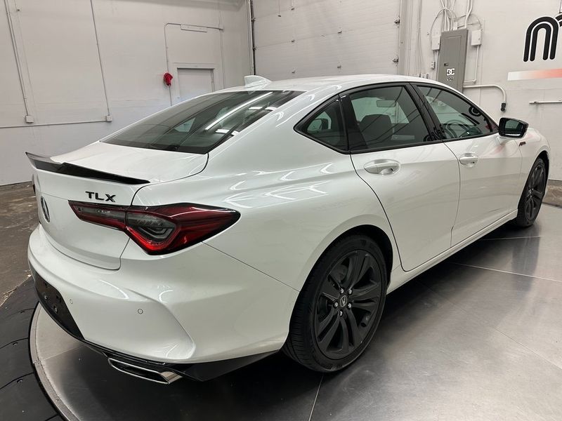 2021 Acura TLX A-Spec PackageImage 19