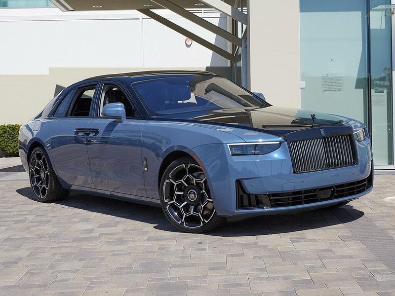 2025 Rolls-Royce Ghost Image 5