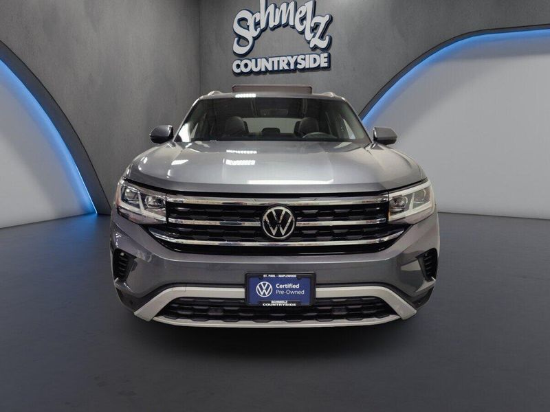 Used 2023 Volkswagen Atlas Cross Sport V6 AWD SE w/Technology/SunroofImage 2