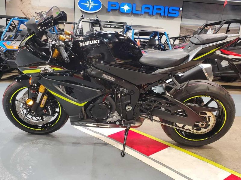 2023 Suzuki GSX-R1000R CA Image 7