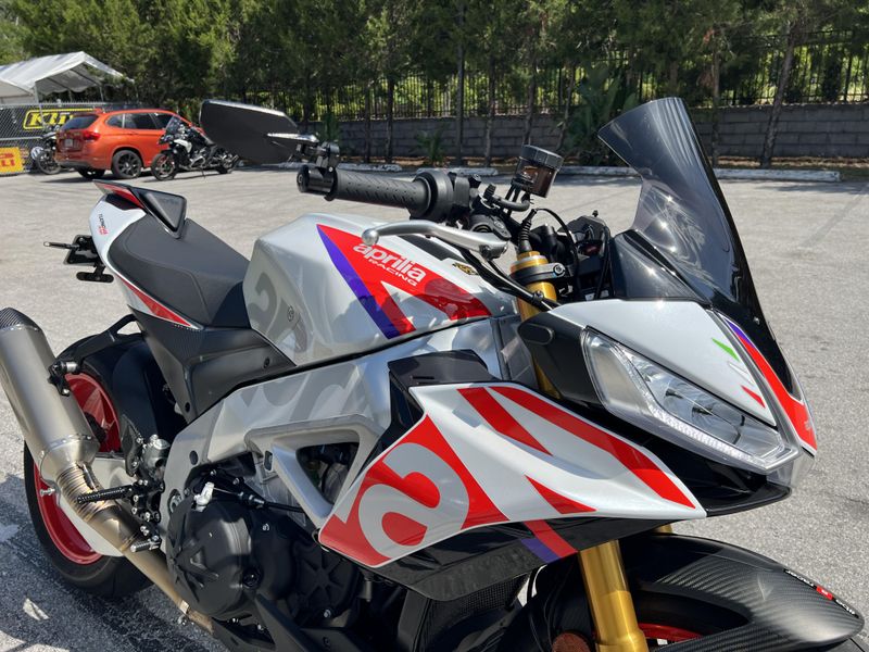 2024 Aprilia Tuono V4 Factory 1100 