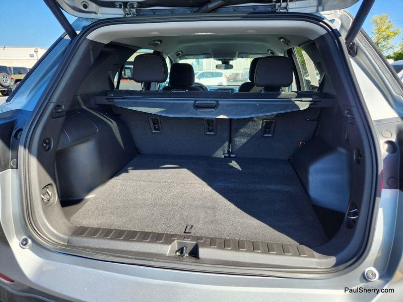 Used 2023 Chevrolet Equinox LT