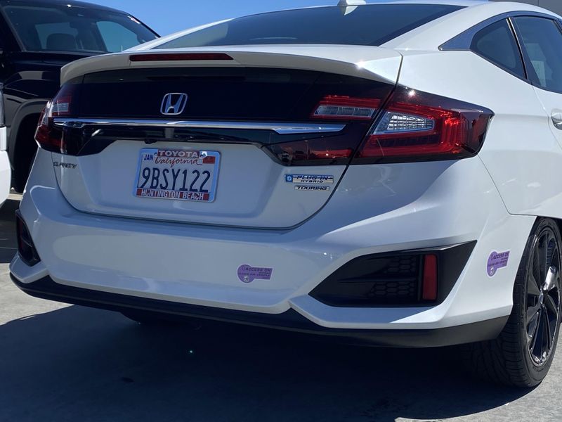 Used 2018 Honda Clarity Plug-In Hybrid TouringImage 4