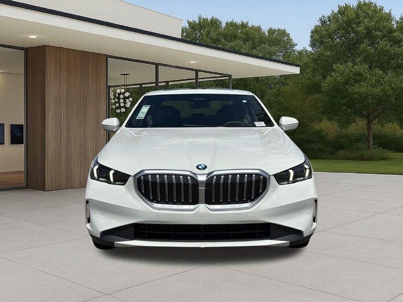 New 2027 BMW 5 Series 530iImage 4