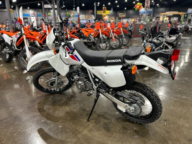 New 2025 Honda XR650L Image 8