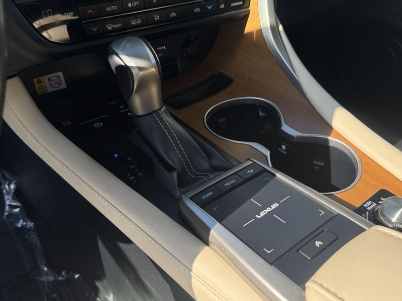 Used 2022 Lexus RX 350Image 28