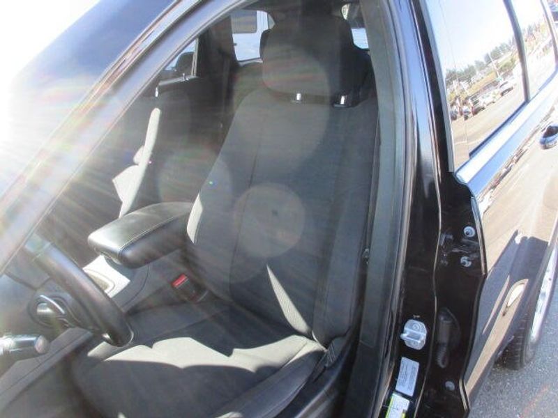 Used 2017 Jeep Grand Cherokee LaredoImage 14