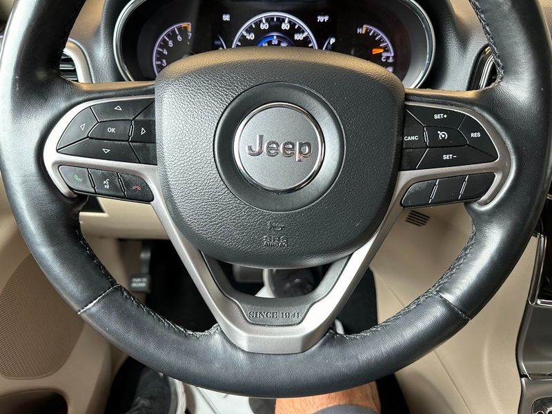 2021 Jeep Grand Cherokee LimitedImage 3