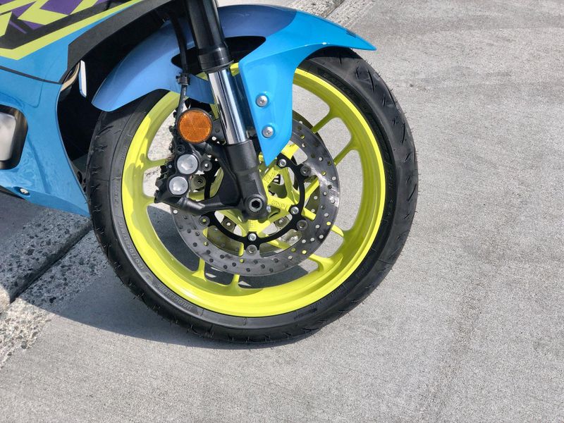 New 2026 Yamaha YZF-R7 Image 19